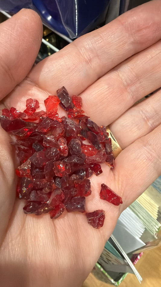 4 oz 1/8 inch Red Chunky glass
